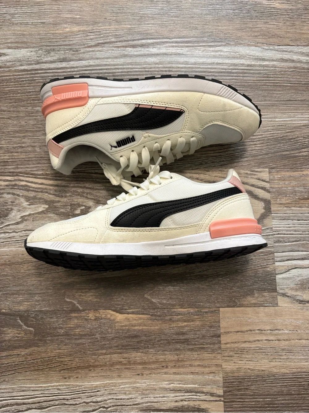 PUMA Soft Foam Graviton Sneakers White Black Rose Quartz 8